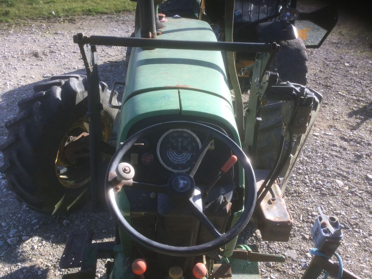 John Deere 1640 - Traktor: foto 3 John Deere 1640 - Traktor: foto 3