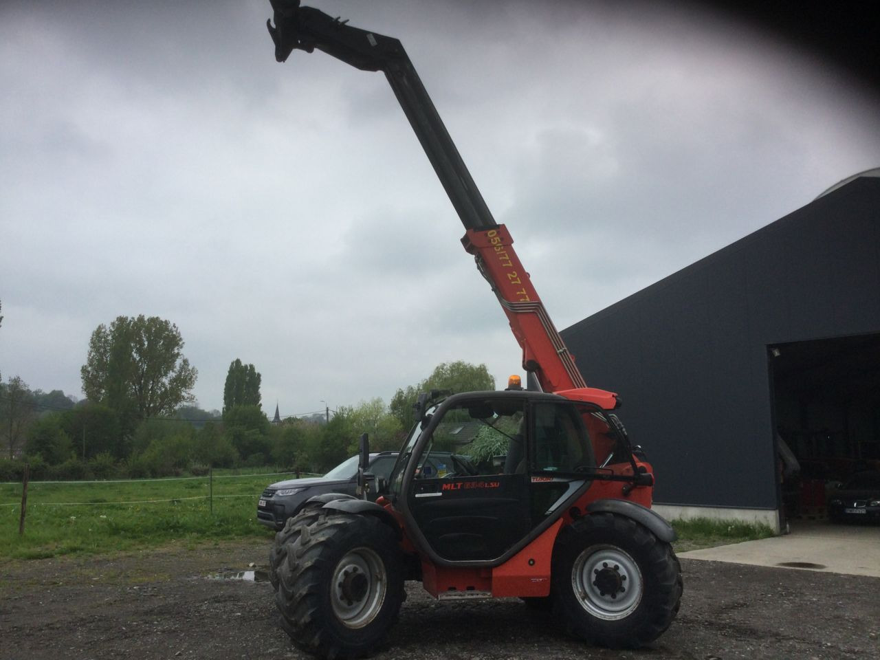 Manitou 634 LSU - Ekskavator teleskopik: foto 1 Manitou 634 LSU - Ekskavator teleskopik: foto 1
