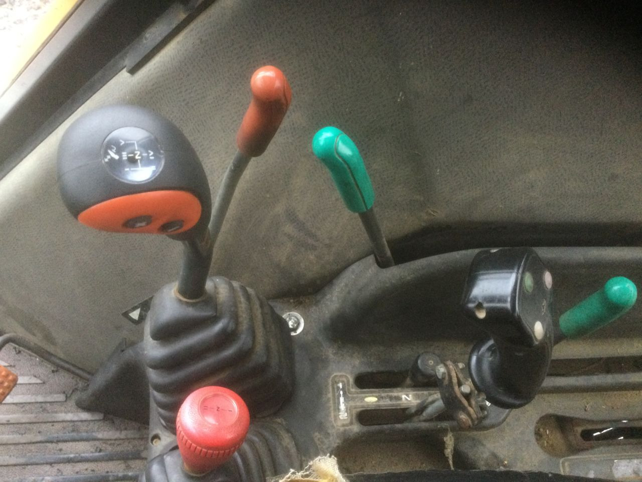 Renault CERES 355 X - Traktor: foto 5 Renault CERES 355 X - Traktor: foto 5