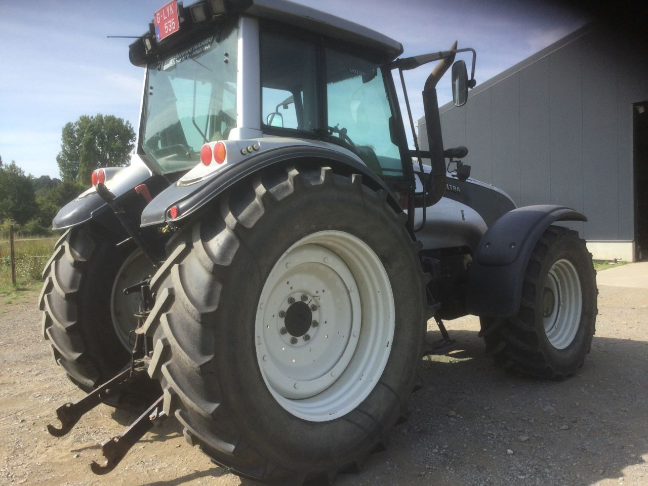 Valtra T190 - Traktor: foto 3 Valtra T190 - Traktor: foto 3