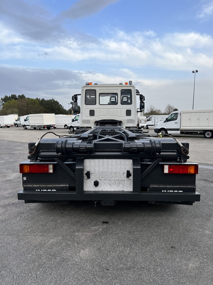 Kamion kabinë-shasi IVECO 300 EN CHASIS: foto 11