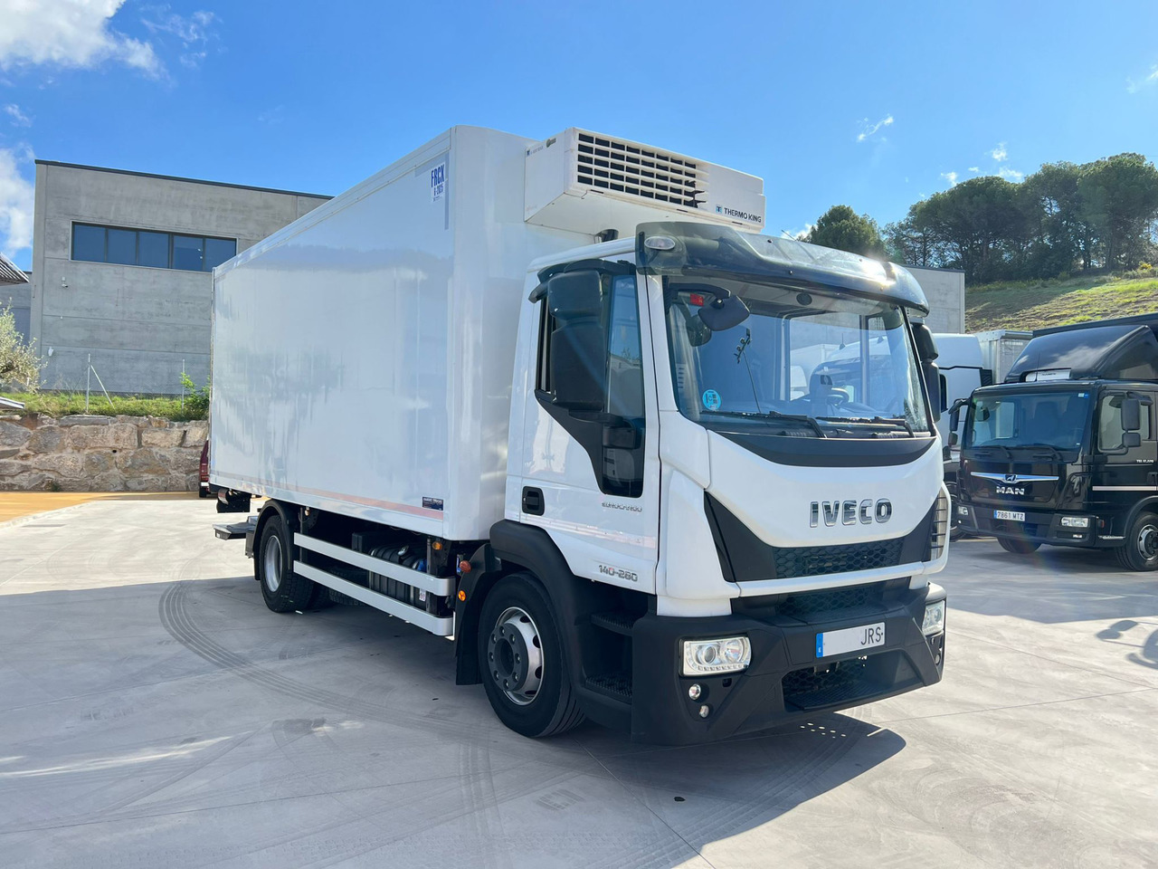 IVECO ML140E28 Eurocargo E6 (Refrigerator) - Kamion frigorifer: foto 2 IVECO ML140E28 Eurocargo E6 (Refrigerator) - Kamion frigorifer: foto 2