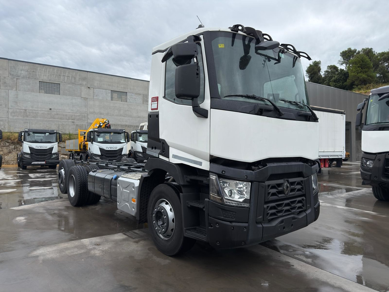 RENAULT C380.26 E6 (Chassis) - Kamion kabinë-shasi: foto 1 RENAULT C380.26 E6 (Chassis) - Kamion kabinë-shasi: foto 1