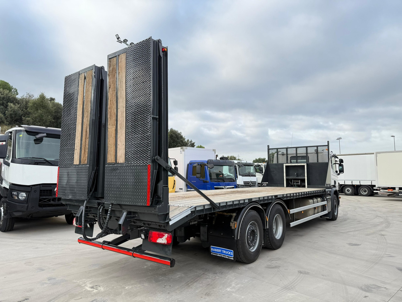 SCANIA P410 E6 (Machinery Carrier) - Autotransportues: foto 3 SCANIA P410 E6 (Machinery Carrier) - Autotransportues: foto 3