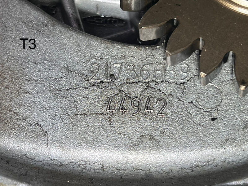 Renault - Pompa e vajit: foto 3 Renault - Pompa e vajit: foto 3