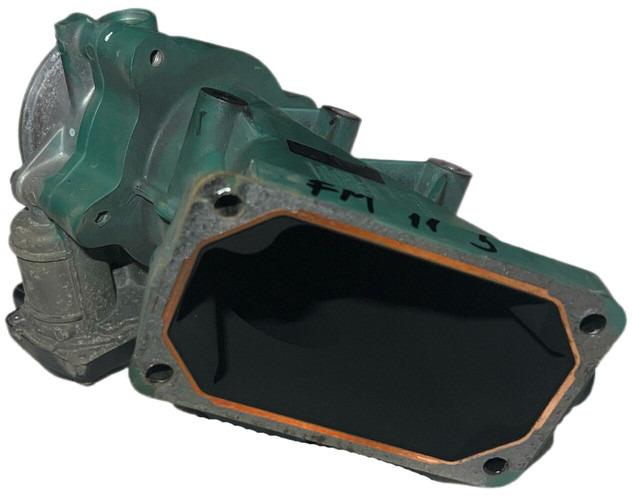 Volvo 2022 - Sistemi i shkarkimit: foto 3 Volvo 2022 - Sistemi i shkarkimit: foto 3