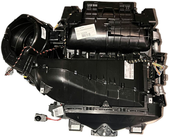 Volvo Aero - Pjesa A/C: foto 3 Volvo Aero - Pjesa A/C: foto 3