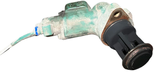 Volvo  - Sistemi i shkarkimit: foto 2 Volvo  - Sistemi i shkarkimit: foto 2