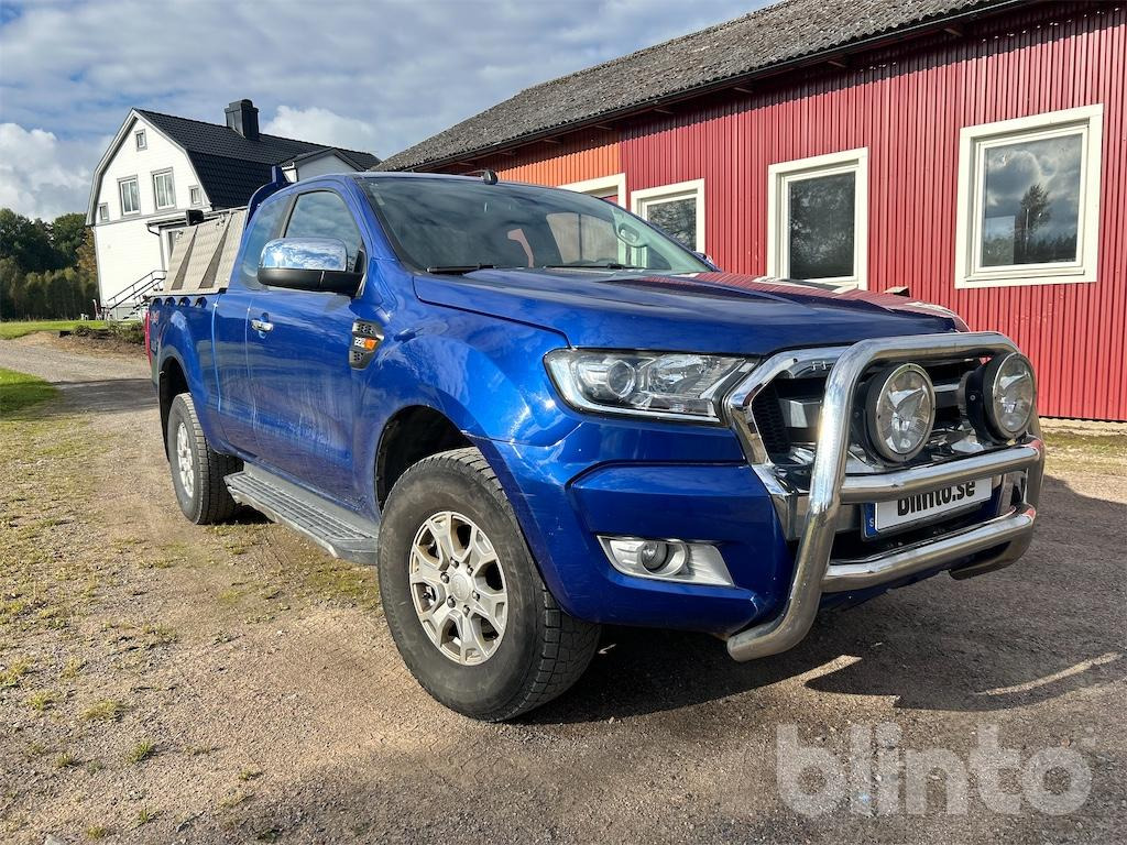 Ford Ranger SuperCab 2.2 TDCi 4x4 Manuell - Pick up: foto 3 Ford Ranger SuperCab 2.2 TDCi 4x4 Manuell - Pick up: foto 3