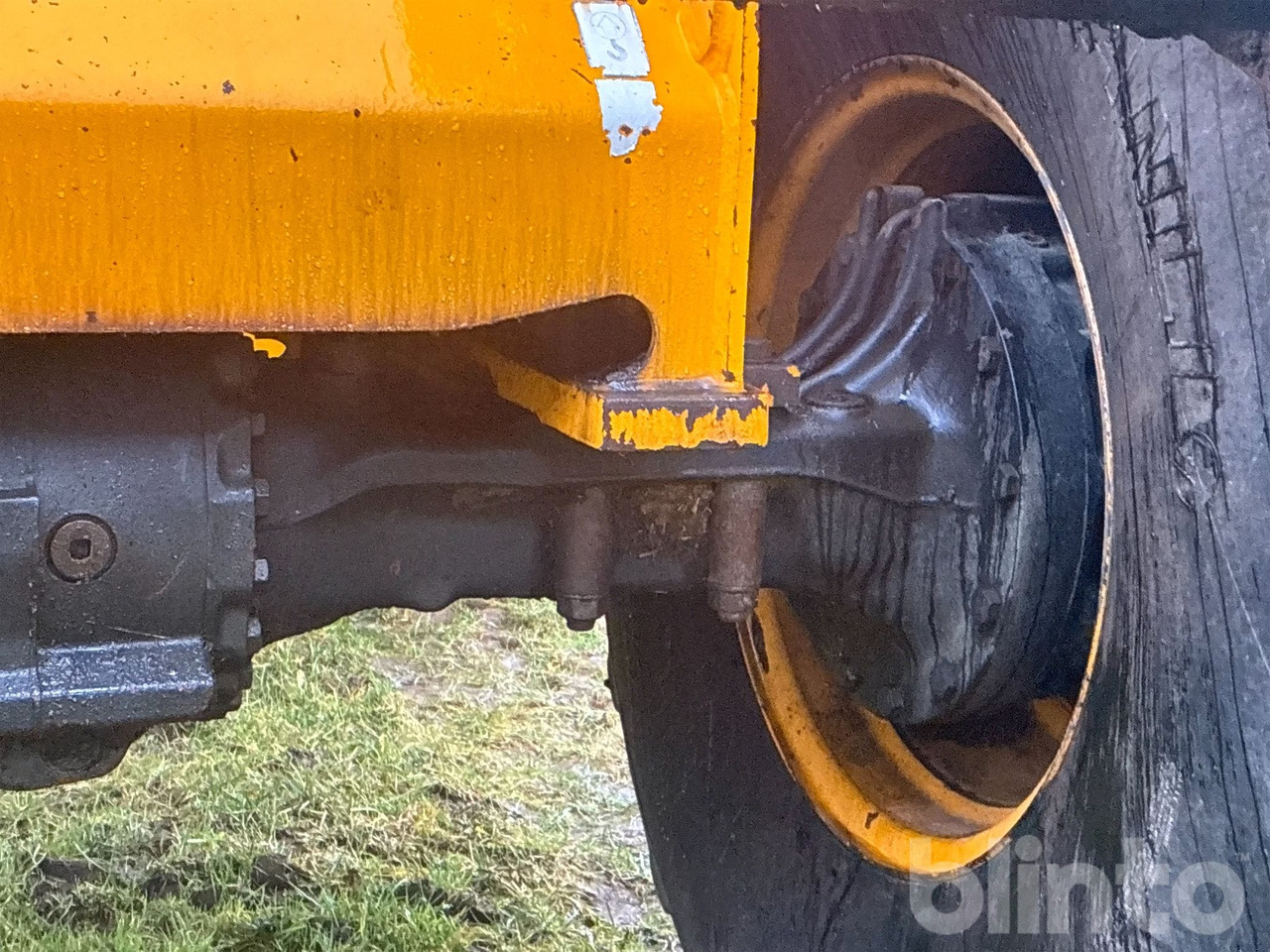 Fadrom me goma JCB 426 E HT 332/A7577: foto 24 Fadrom me goma JCB 426 E HT 332/A7577: foto 24