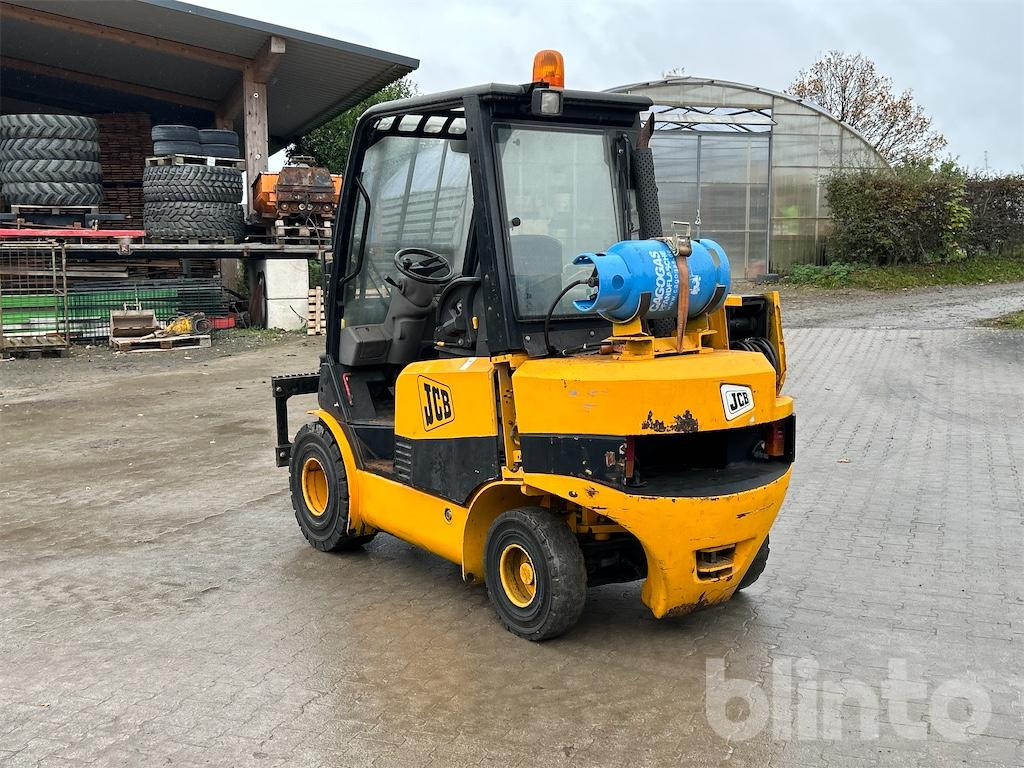 JCB TLT 30G (2003) - Ekskavator teleskopik: foto 3 JCB TLT 30G (2003) - Ekskavator teleskopik: foto 3