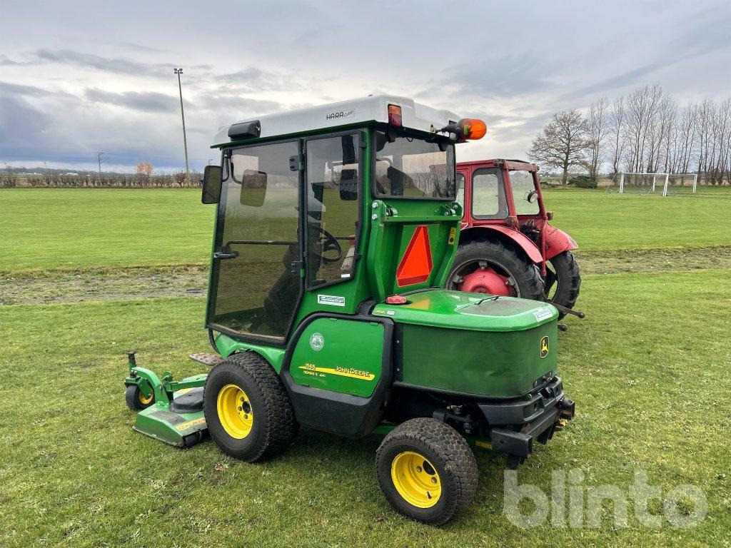 Korrëse bari i kopshtit John Deere 1565 Series II 4WD: foto 6