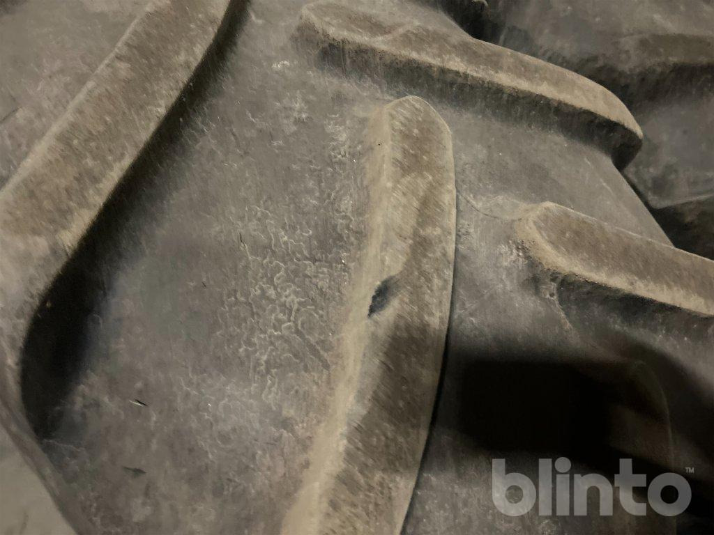 Michelin 650/65 R38 - Rrota: foto 5 Michelin 650/65 R38 - Rrota: foto 5