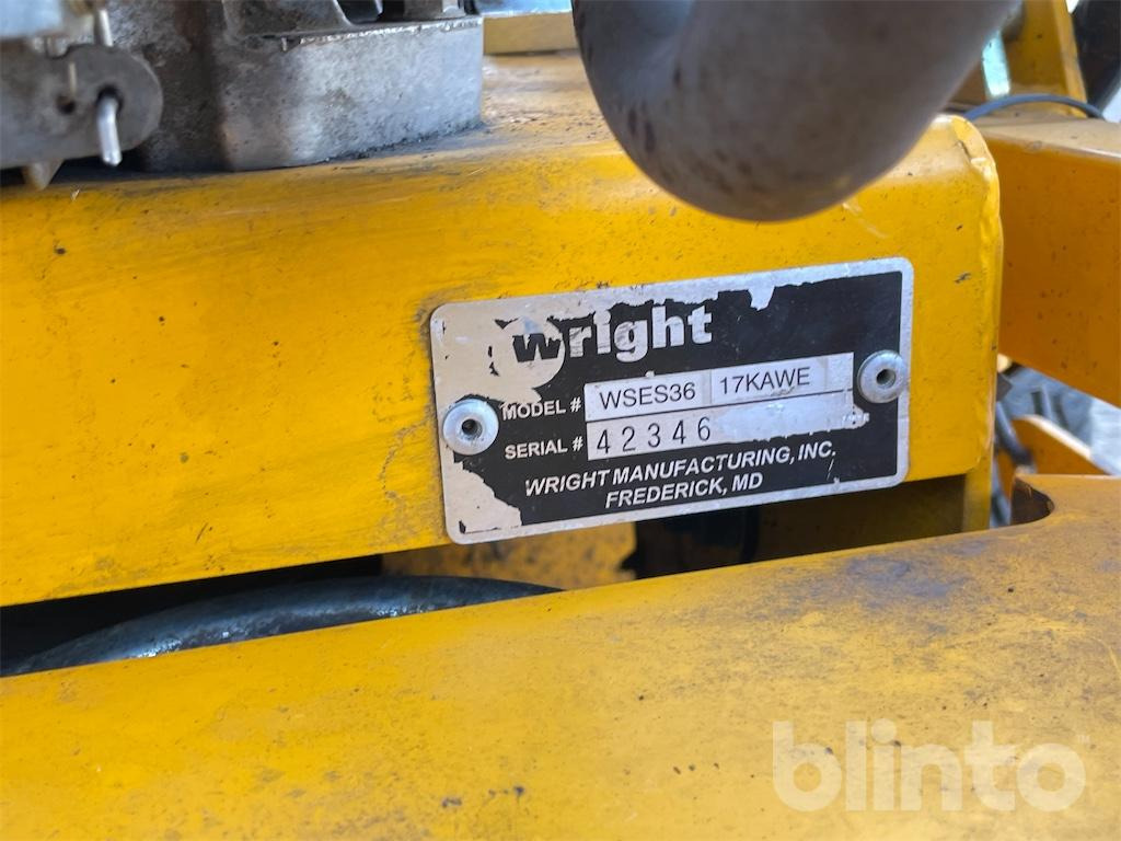 Motec WSES 36 (2010) - Korrëse bari i kopshtit: foto 5 Motec WSES 36 (2010) - Korrëse bari i kopshtit: foto 5