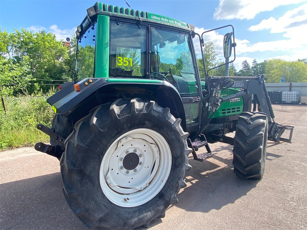 VALTRA 6200-4 - Traktor: foto 5 VALTRA 6200-4 - Traktor: foto 5