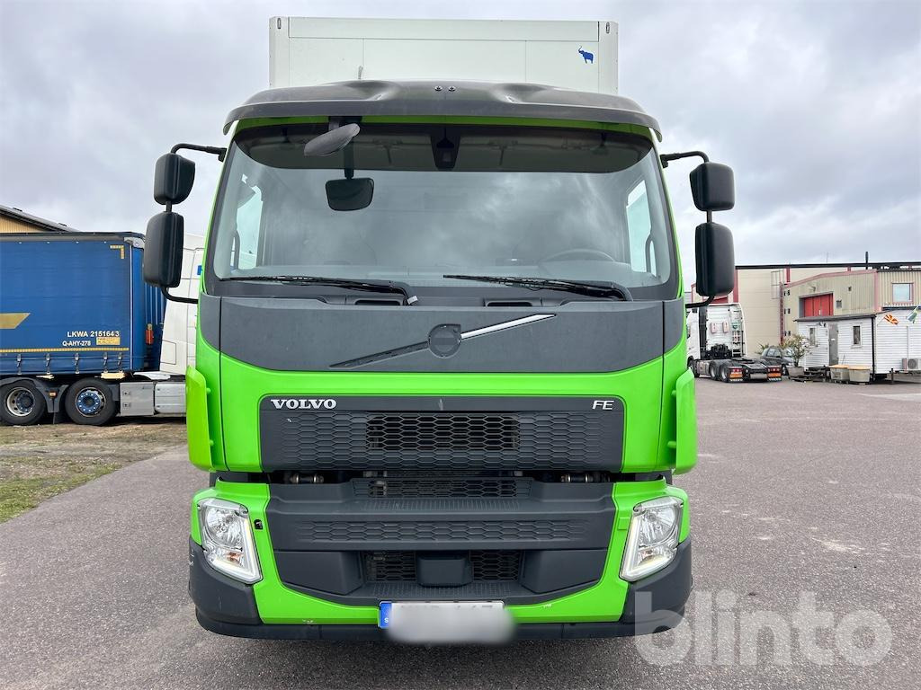 VOLVO FE 320 - Kamion vagonetë: foto 3 VOLVO FE 320 - Kamion vagonetë: foto 3