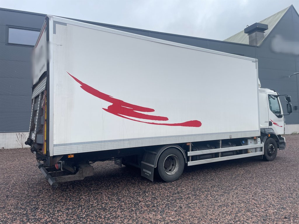 VOLVO FL 4X2 250 - Kamion vagonetë: foto 3 VOLVO FL 4X2 250 - Kamion vagonetë: foto 3