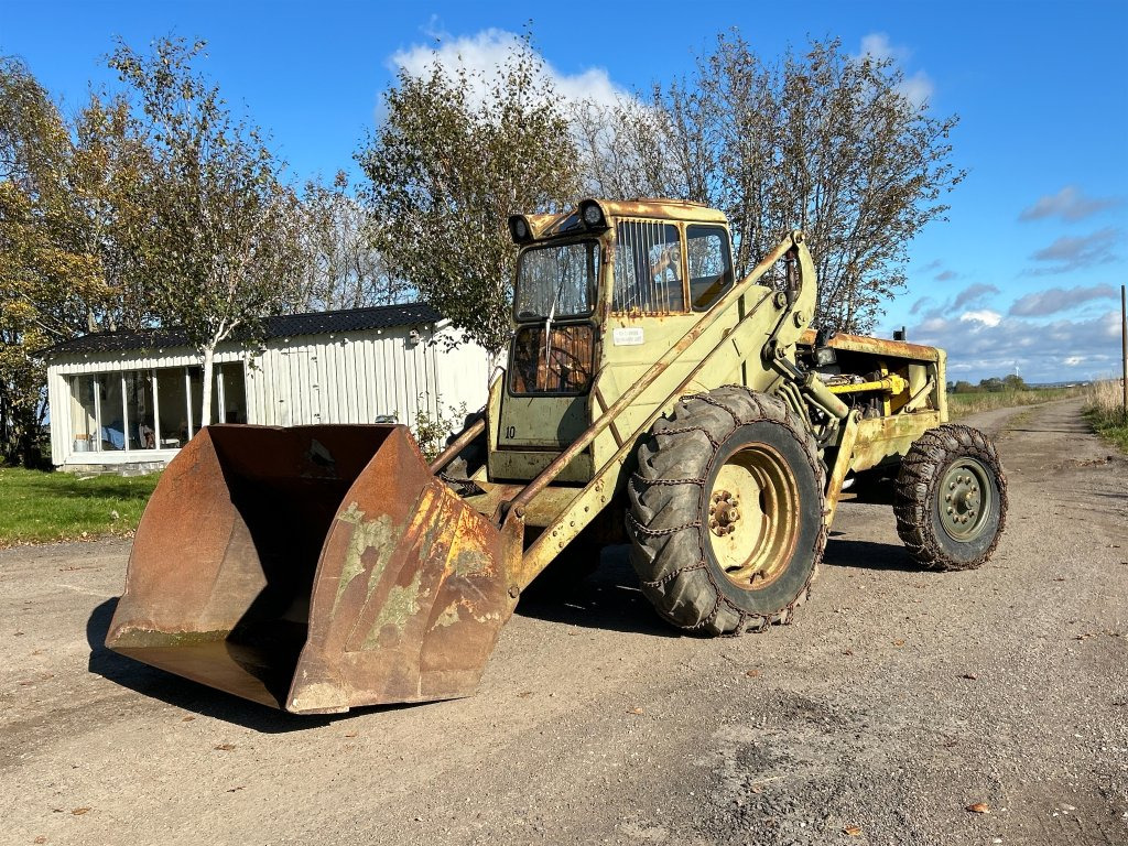 Volvo BM 218 - Fadrom me goma: foto 1 Volvo BM 218 - Fadrom me goma: foto 1