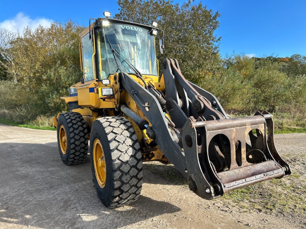 Volvo L70 c - Fadrom me goma: foto 3 Volvo L70 c - Fadrom me goma: foto 3