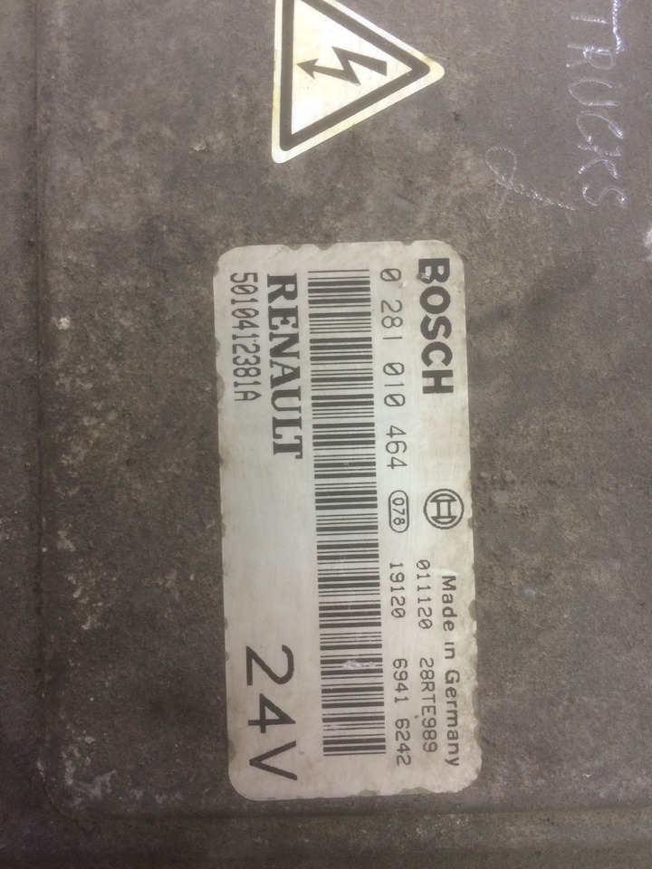 CENTRALINA MOTORE EDC - RENAULT PREMIUM - RIF. RENAULT 5010412381A - RIF. BOSCH 0281010464 - ECU: foto 2 CENTRALINA MOTORE EDC - RENAULT PREMIUM - RIF. RENAULT 5010412381A - RIF. BOSCH 0281010464 - ECU: foto 2