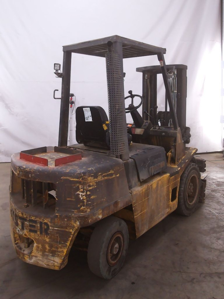 Hyster H3.00XL - Pirun më naftë: foto 2 Hyster H3.00XL - Pirun më naftë: foto 2