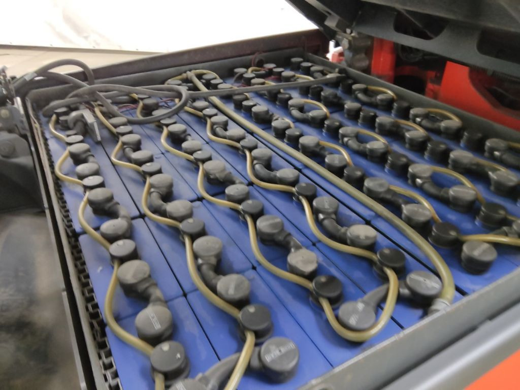 Linde E30L-01 - Pirun elektrik: foto 4 Linde E30L-01 - Pirun elektrik: foto 4