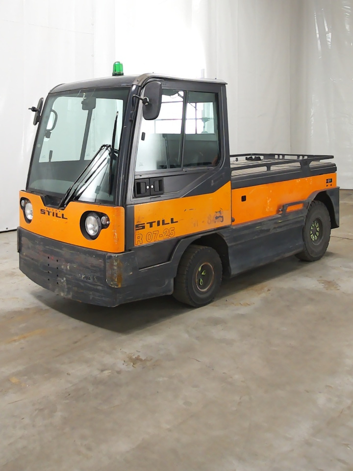 Linde P250 - Traktor rimorkimi: foto 1 Linde P250 - Traktor rimorkimi: foto 1