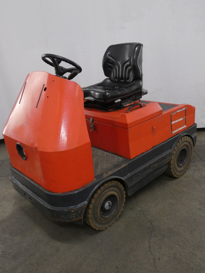 Linde T800 - Traktor rimorkimi: foto 1 Linde T800 - Traktor rimorkimi: foto 1