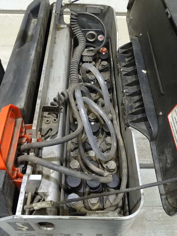 Still ECU16 - Pirun paletash: foto 4 Still ECU16 - Pirun paletash: foto 4