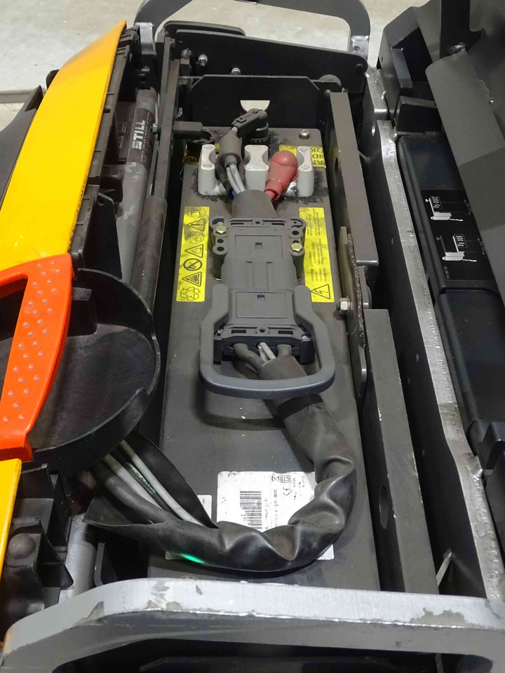 Still EXU-H20/LIION - Pirun paletash: foto 4 Still EXU-H20/LIION - Pirun paletash: foto 4