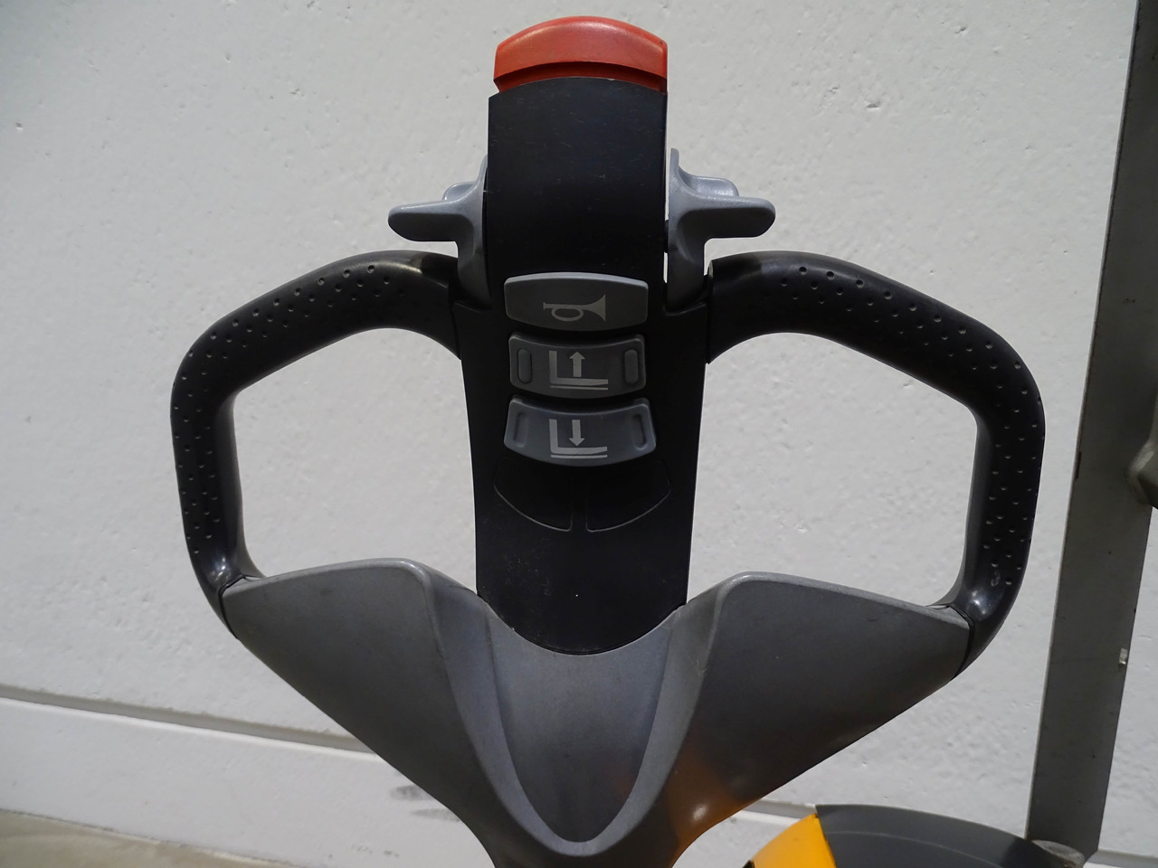 Still EXU16 - Pirun paletash: foto 3 Still EXU16 - Pirun paletash: foto 3