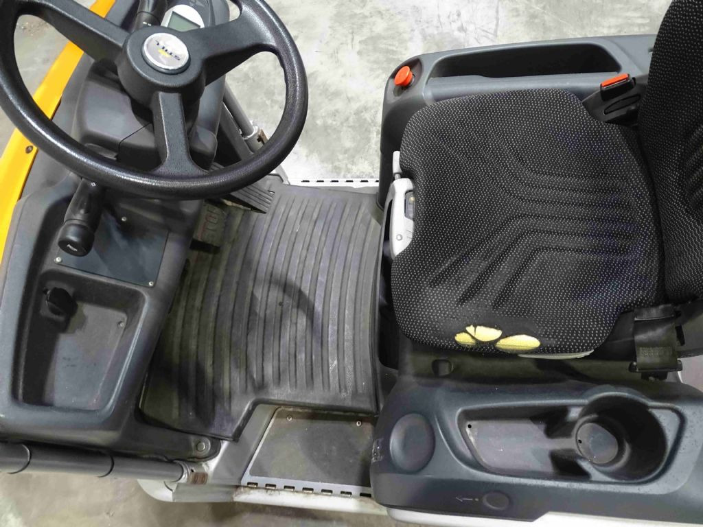 Still LTX70 - Traktor rimorkimi: foto 3 Still LTX70 - Traktor rimorkimi: foto 3