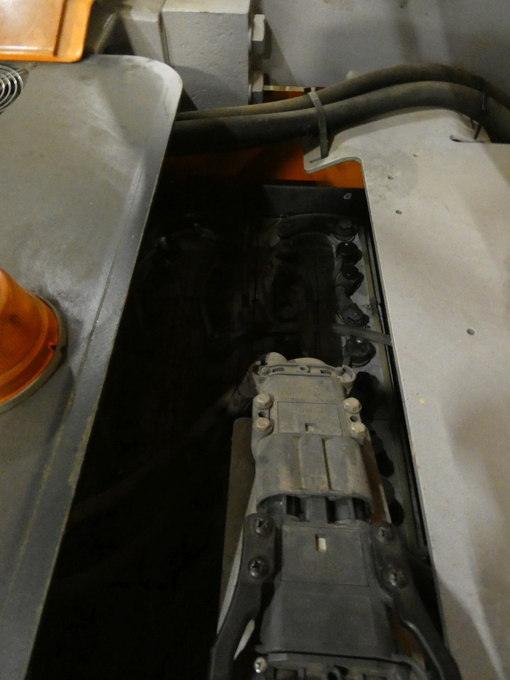 Still MX-X - Pirun seleksionues: foto 4 Still MX-X - Pirun seleksionues: foto 4