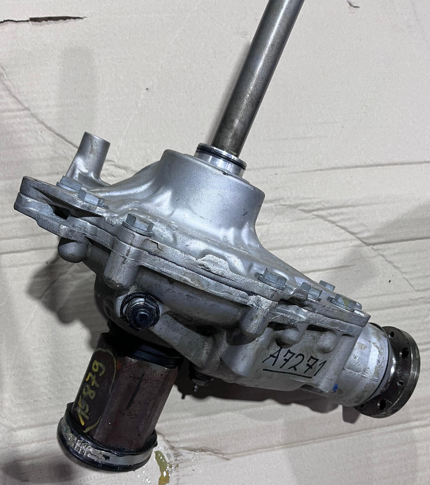 BMW 7558153 FRONT DIFFERENTIAL - Kutia e marsheve dhe pjesë këmbimi për Makineritë e tjera: foto 3 BMW 7558153 FRONT DIFFERENTIAL - Kutia e marsheve dhe pjesë këmbimi për Makineritë e tjera: foto 3
