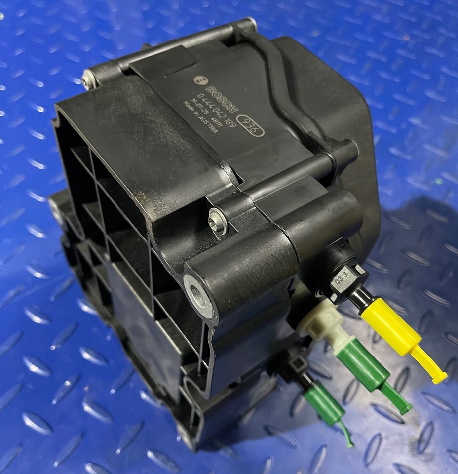 John Deere 8400 Harvester SCR Pump DZ111283 - Sistemi i shkarkimit për Makinë korrëse: foto 5 John Deere 8400 Harvester SCR Pump DZ111283 - Sistemi i shkarkimit për Makinë korrëse: foto 5