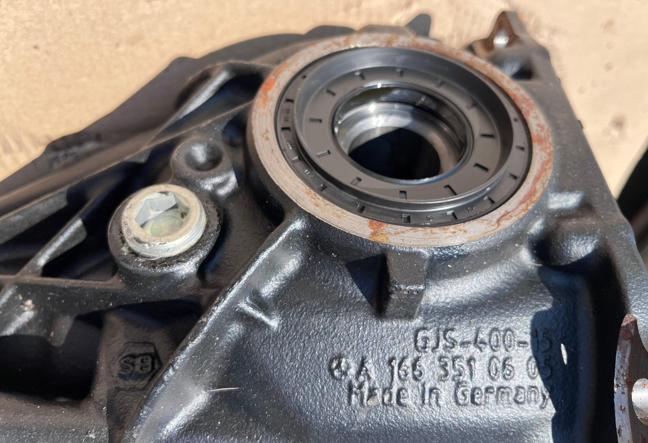 MERCEDES-BENZ Mercedes Benz Rear Axle Differential A1663510605 - Ingranazhi i diferencialit: foto 3 MERCEDES-BENZ Mercedes Benz Rear Axle Differential A1663510605 - Ingranazhi i diferencialit: foto 3