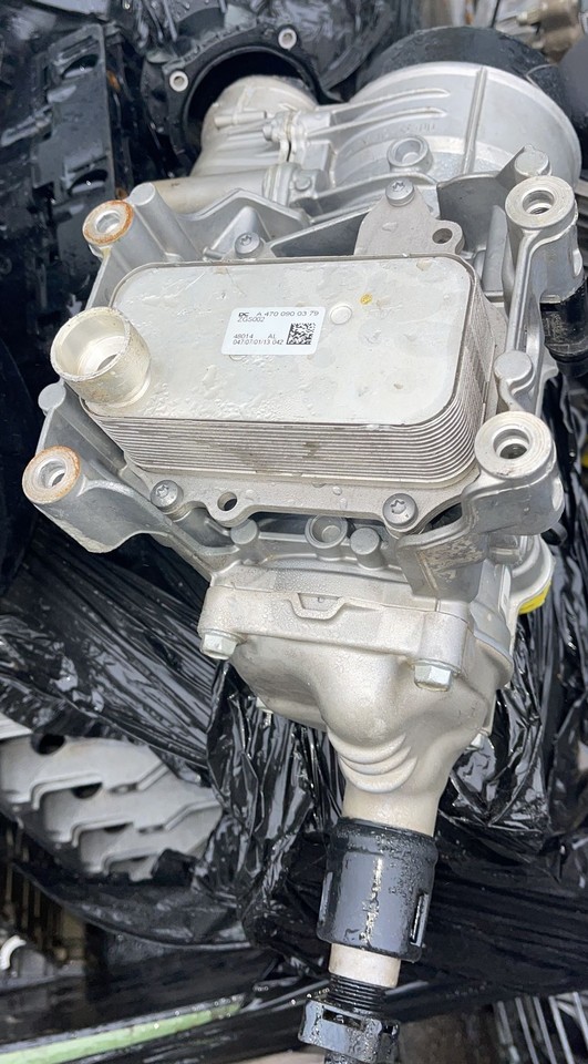 Mercedes Fuel Filter Housing Actros MP4 A4700905702 - Filtri i karburantit për Kamioni: foto 2 Mercedes Fuel Filter Housing Actros MP4 A4700905702 - Filtri i karburantit për Kamioni: foto 2