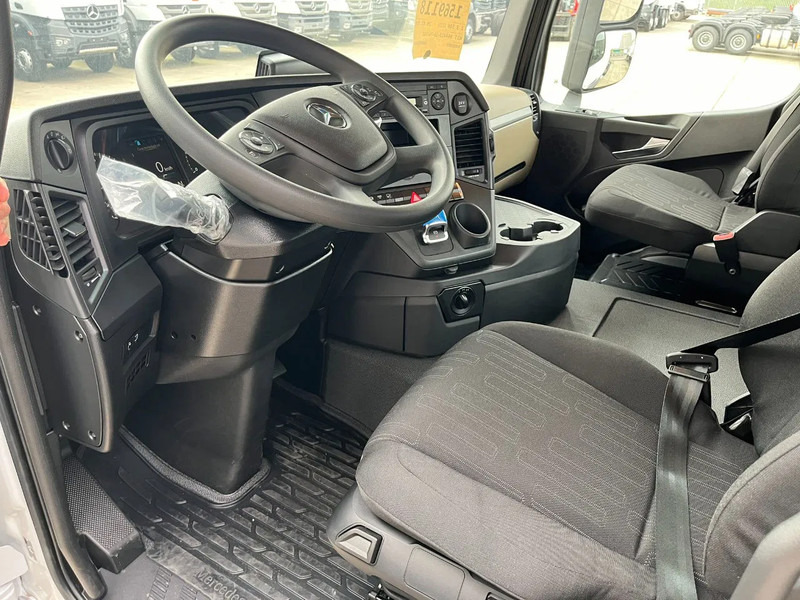 Gjysmë-kamion i ri Mercedes-Benz Actros 3340 S 6x4 Tractor Head: foto 16