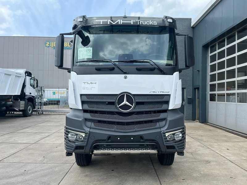 Lizingu i Mercedes-Benz Actros 3348 S 6x4 Tractor Head Mercedes-Benz Actros 3348 S 6x4 Tractor Head: foto 10 Lizingu i Mercedes-Benz Actros 3348 S 6x4 Tractor Head Mercedes-Benz Actros 3348 S 6x4 Tractor Head: foto 10