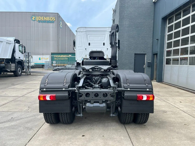 Mercedes-Benz Actros 3348 S 6x4 Tractor Head - Gjysmë-kamion: foto 5 Mercedes-Benz Actros 3348 S 6x4 Tractor Head - Gjysmë-kamion: foto 5