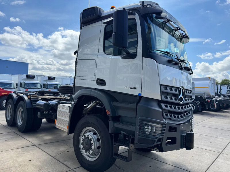 Mercedes-Benz Arocs 4058 AS 6x6 Tractor Head 180T Push Pull EURO-3 - Gjysmë-kamion: foto 5 Mercedes-Benz Arocs 4058 AS 6x6 Tractor Head 180T Push Pull EURO-3 - Gjysmë-kamion: foto 5