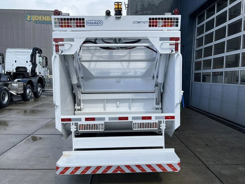 Mercedes-Benz Accelo 815 4x2 Garbage Compactor (2 units) Accelo 815 4x2 Garbage Compactor (2 units) - Kamion mbeturinash: foto 5 Mercedes-Benz Accelo 815 4x2 Garbage Compactor (2 units) Accelo 815 4x2 Garbage Compactor (2 units) - Kamion mbeturinash: foto 5