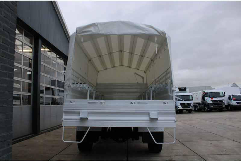 Mercedes-Benz Arocs 1836 A 4x4 Cargo Truck - Kamion me tendë: foto 4 Mercedes-Benz Arocs 1836 A 4x4 Cargo Truck - Kamion me tendë: foto 4