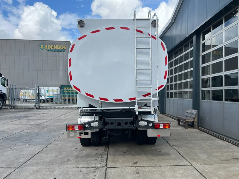 Mercedes-Benz Arocs 3340 6x6 Water Tank Truck - Autobot: foto 4 Mercedes-Benz Arocs 3340 6x6 Water Tank Truck - Autobot: foto 4