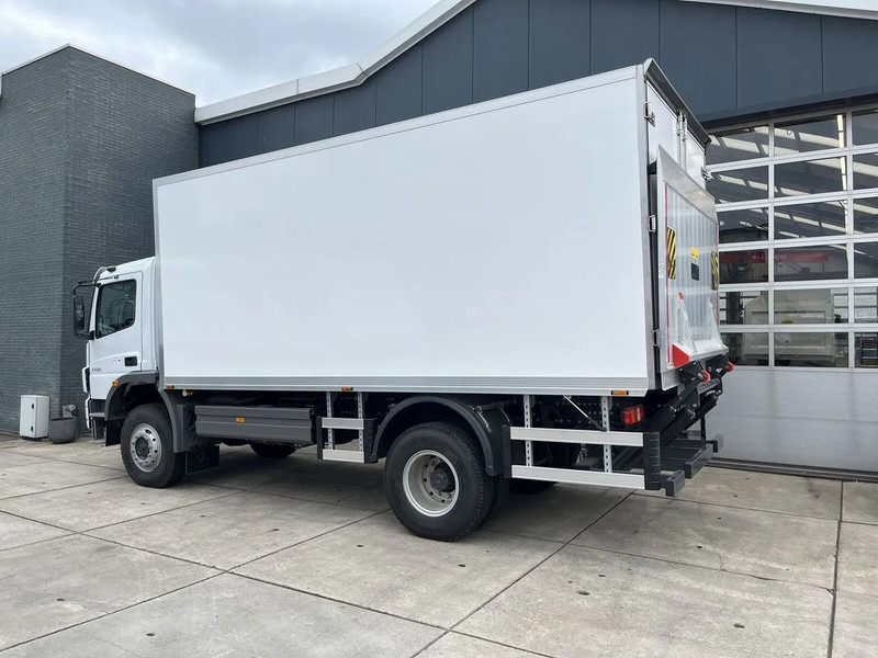 Mercedes-Benz Atego 1725 4x4 Refrigerator Truck (1 unit) - Kamion frigorifer: foto 3 Mercedes-Benz Atego 1725 4x4 Refrigerator Truck (1 unit) - Kamion frigorifer: foto 3