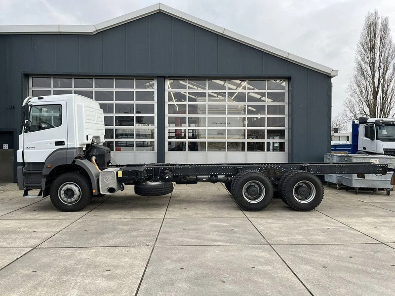Mercedes-Benz Axor 3344 6x4 Chassis Cabin - Kamion kabinë-shasi: foto 2 Mercedes-Benz Axor 3344 6x4 Chassis Cabin - Kamion kabinë-shasi: foto 2