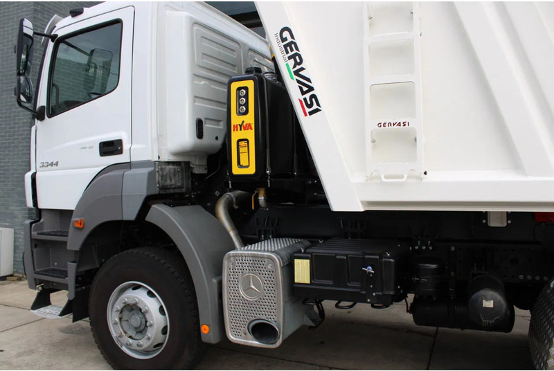 Kamion vetëshkarkues i ri Mercedes-Benz Axor 3344 K 6x4 Tipper Truck: foto 11