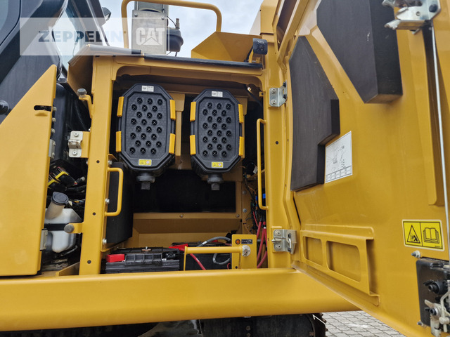 Ekskavator me zinxhirë Cat 352-07A: foto 27