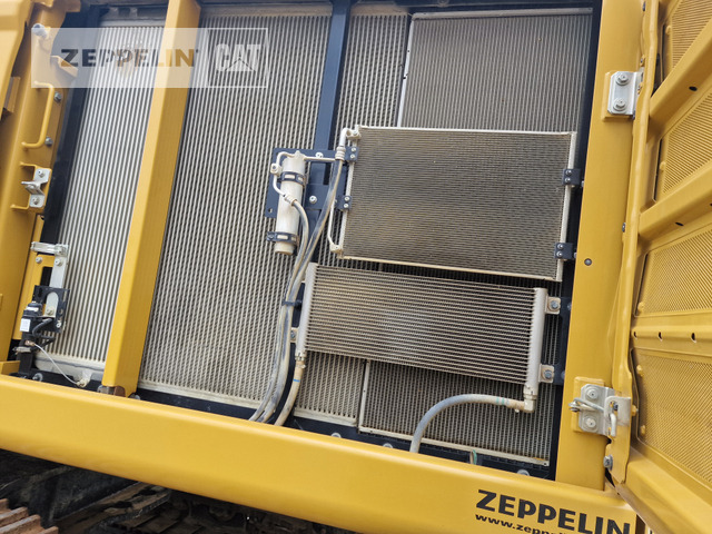 Ekskavator me zinxhirë Cat 352-07A: foto 32