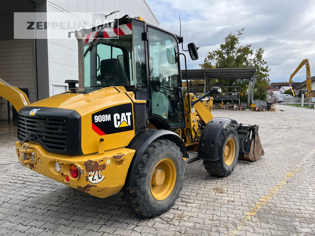 Cat 908M - Fadrom me goma: foto 3 Cat 908M - Fadrom me goma: foto 3